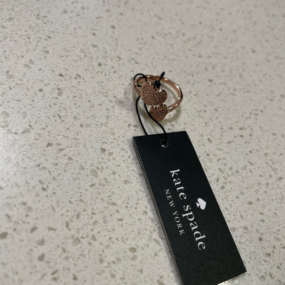 Kate Spade Outlet rose gold pavé hearts ring size 5 NWT - Picture 2 of 2